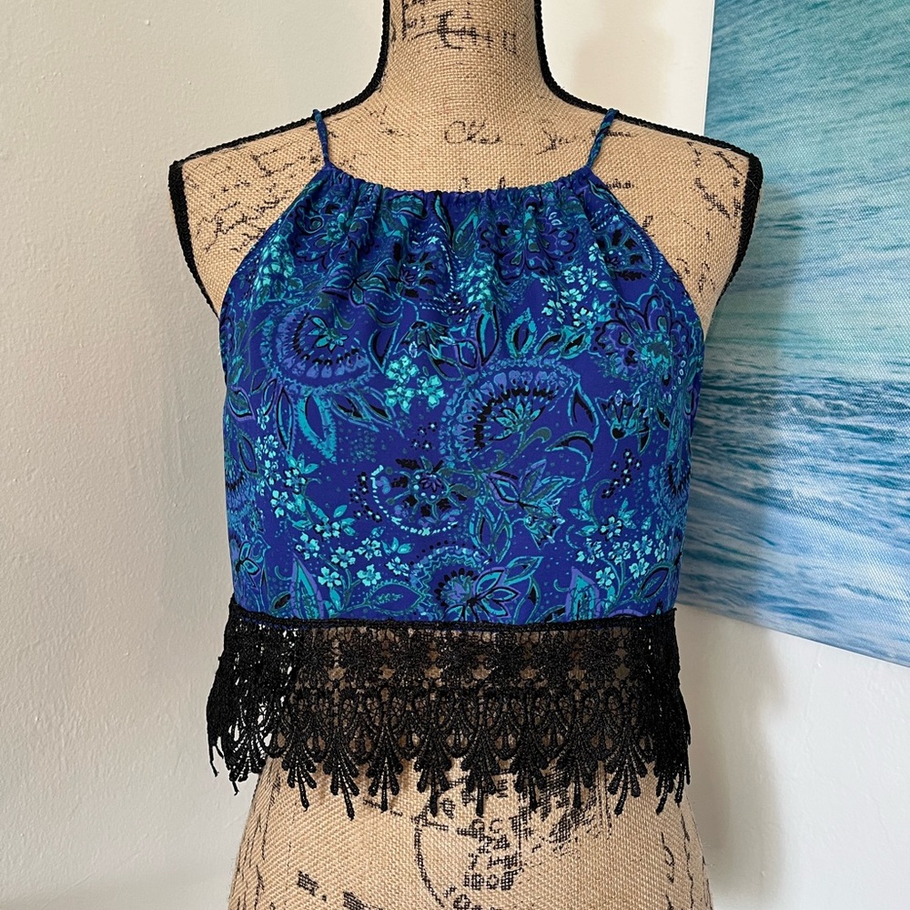 Urban Outfitter Staring at Stars Crop Top